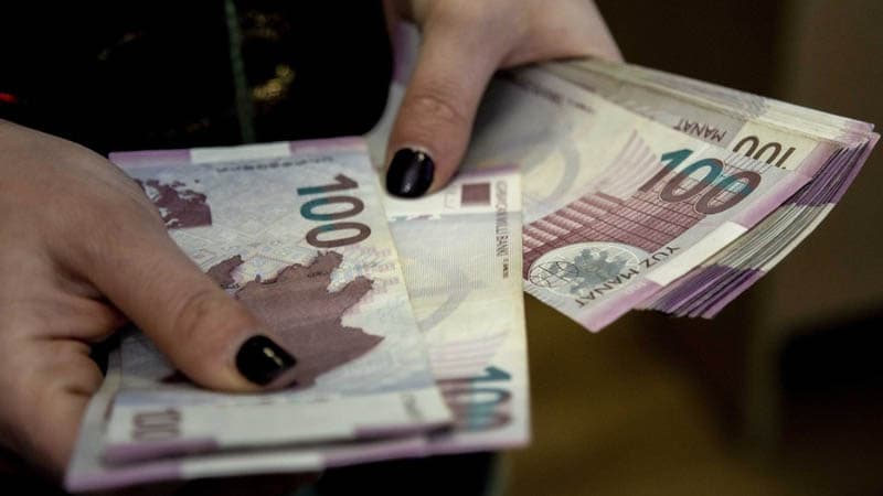 Pandemiya, neftin qiyməti, büdcə problemləri fonunda uşaqpulu... (EKSPERT)
