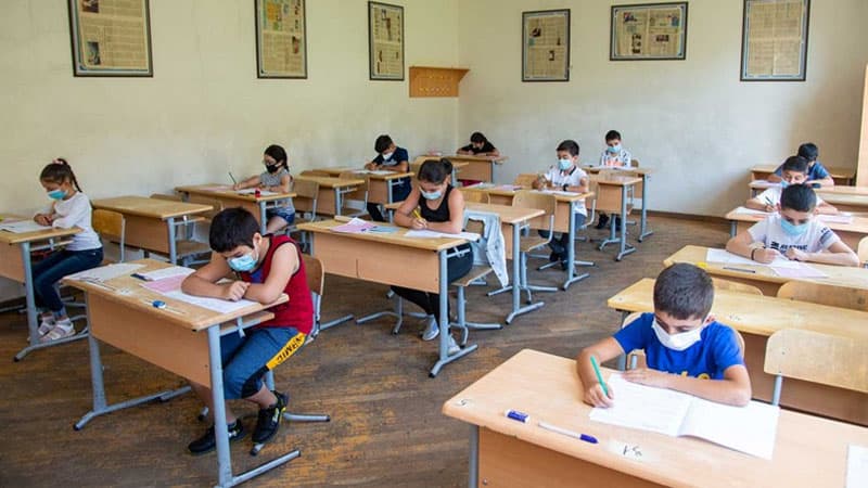 Azərbaycanda daha 7 şagird koronavirusa yoluxdu
