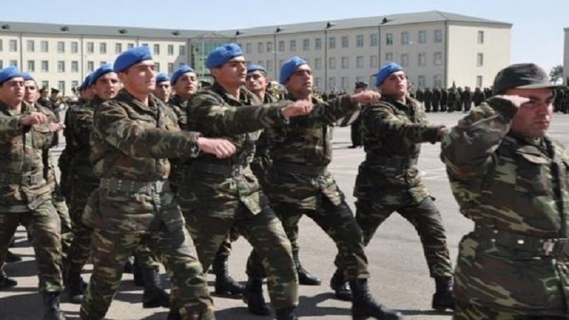 Bu şəxslərə hərbi xidmətlə bağlı SMS göndərildi
