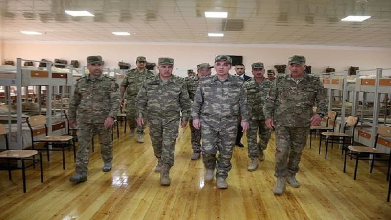 Baş Prokuror və Hərbi Prokuror cəbhəboyu hərbi hissələrdə oldular (FOTO)