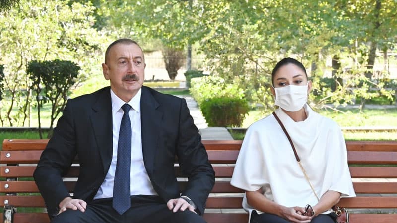 Prezident: "Ermənistan hökuməti şərtimə əməl edərsə, döyüşlər dayanacaq"