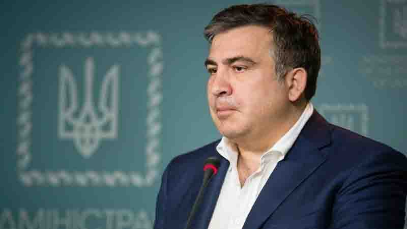 Ermənilər Saakaşvilini Azərbaycana dəstəyə görə fəxri tituldan məhrum edir