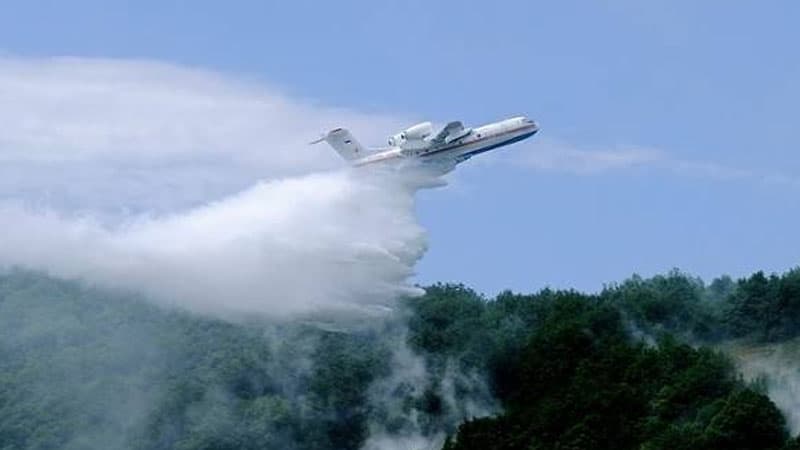 Türkiyə Antalya sakinlərini qorxudan rus pilotlardan izahat tələb etdi