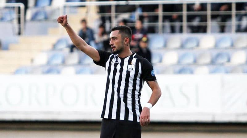 Millimizə daha bir futbolçu çağırıldı