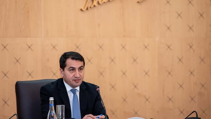 Hikmət Hacıyev: "Xankəndi ətrafındakı hərbi bazalar sıradan çıxarılıb"
