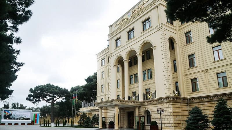 MN: Yaşayış məntəqələrimiz yenidən atəşə tutulur, yaralanan var