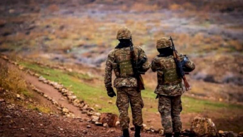 Erməni həbiçilər bir-birinə atəş açdı: Ölənlər var