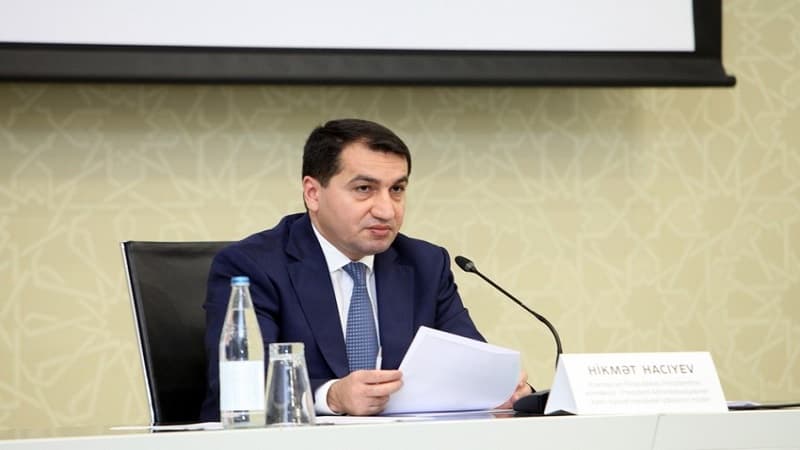 "Ordumuz Xankəndində yalnız hərbi obyektləri bombalayır" - Hikmət Hacıyev