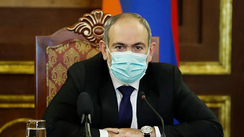 Paşinyan erməni əsgərlərin Qarabağdan qaçdığını təsdiqlədi