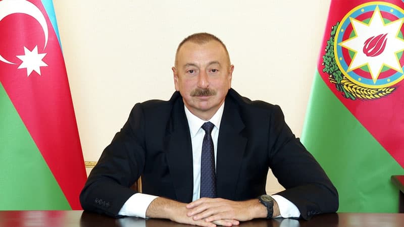 Prezidentdən Paşinyana məsləhət: "Şamanlara zəng eləsin..."