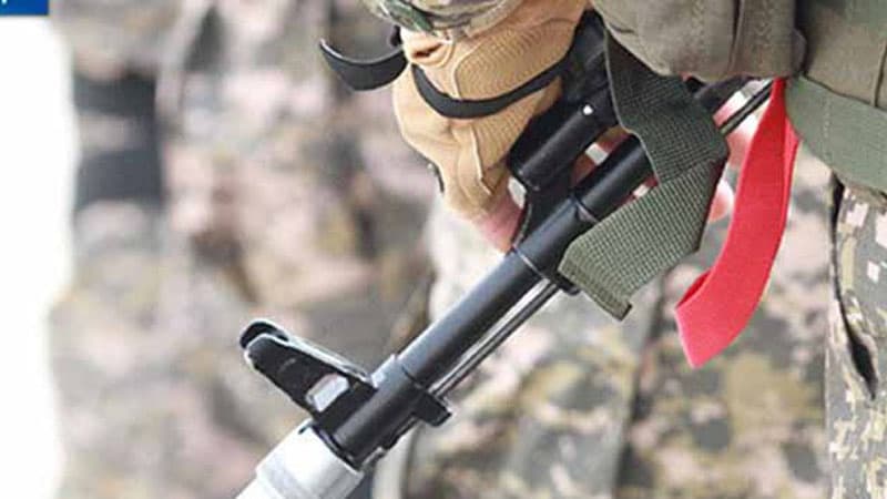 Ermənistan erməni cəsədlərini yığan ağ bayraqlı maşını vurdu
