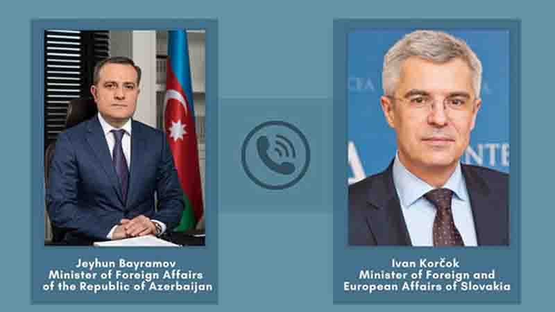 Ceyhun Bayramov slovakiyalı həmkarı ilə telefonda danışdı