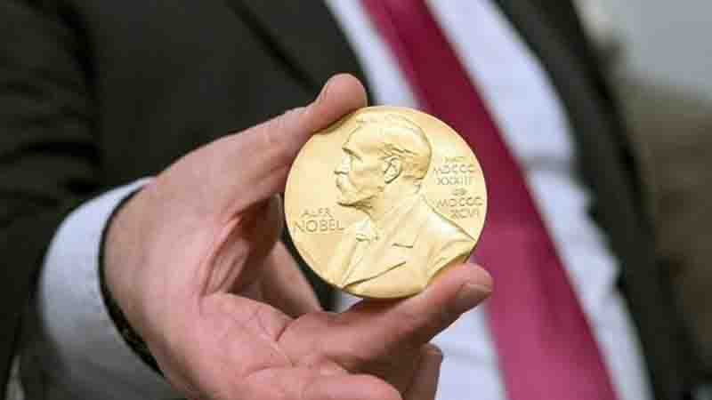 İqtisadiyyat üzrə “Nobel mükafatı”nın qalibləri açıqlandı (FOTO)