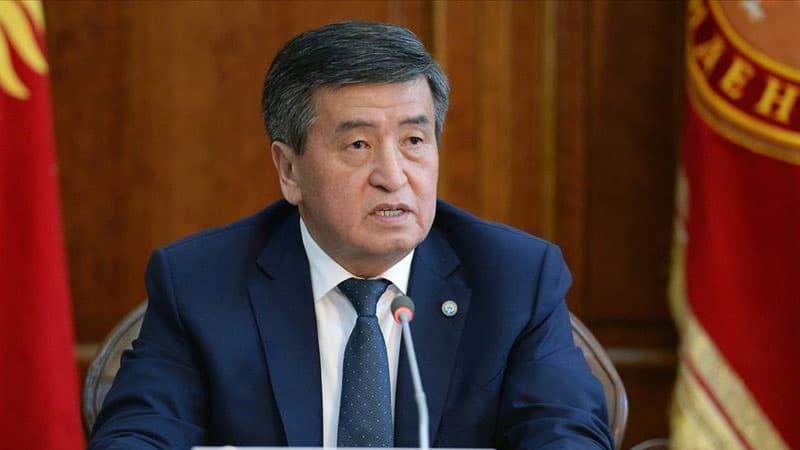 DİN xüsusi təyinatlıları Qırğızıstan Prezidentinin iqamətgahına toplandı