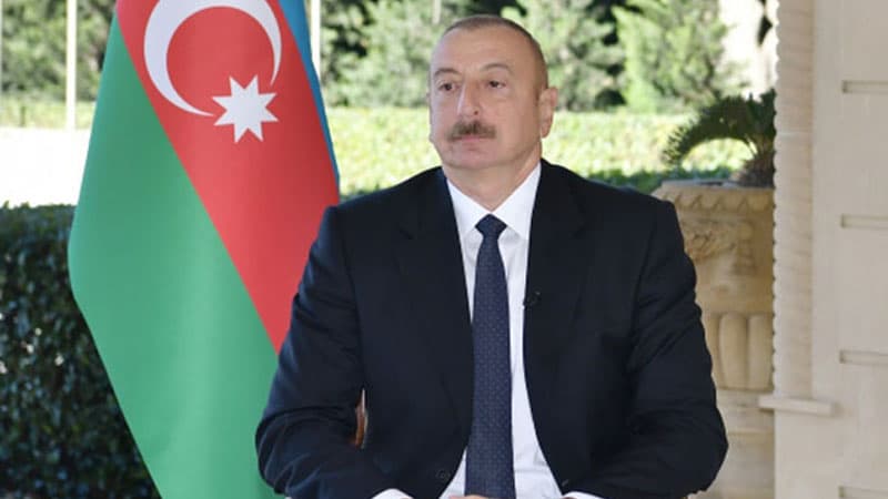 Prezidentin fransız aparıcıya cavabı Türkiyədə manşet oldu (VİDEO)