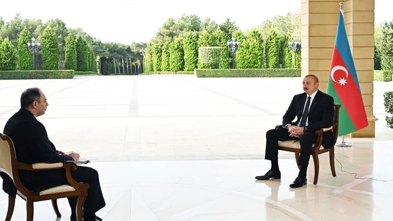 İlham Əliyev Rusiyanın "İnterfaks" agentliyinə müsahibə verdi (FOTO)
