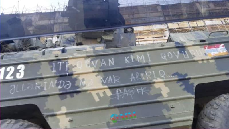 Ermənilərdən ələ keçirilən hərbi texnika Bakıda: "İti qovan kimi qovuruq" (FOTO)