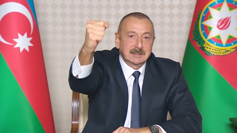 "Cənab Ali Baş Komandan" mahnısı bəstələndi (VİDEO)