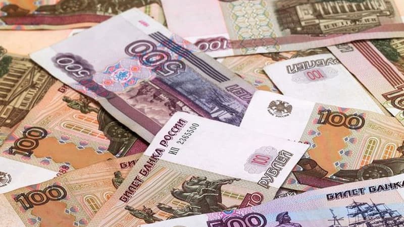 SSRİ-nin dağılmasından sonra dollar qarşısında 40 min dəfə ucuzlaşan valyuta
