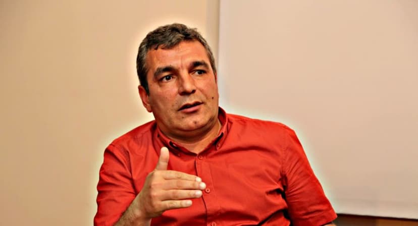 “35 min manatlıq bayraq vətənpərvərlik deyil, vətəndaşa hörmətsizlikdir..."