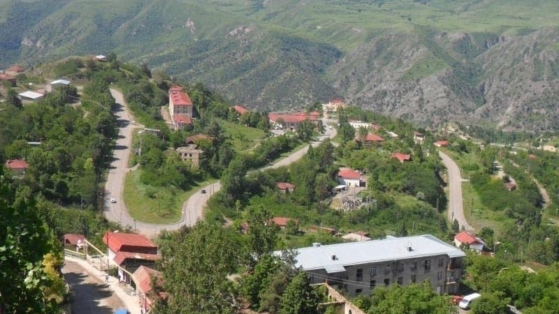 “Ermənistanda bütün qüvvələr gözləyir ki, birinci kimsə “müharibəni bitirək” desin...”