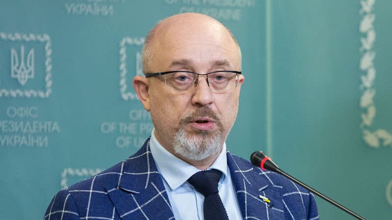 Reznikov: “Krımı Ukraynaya qaytarmaq Donbasdan asandır”