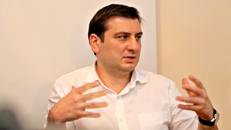 Yalnız bu baş verəndən sonra hansısa danışıqlar başlaya bilər... (ŞƏRH)