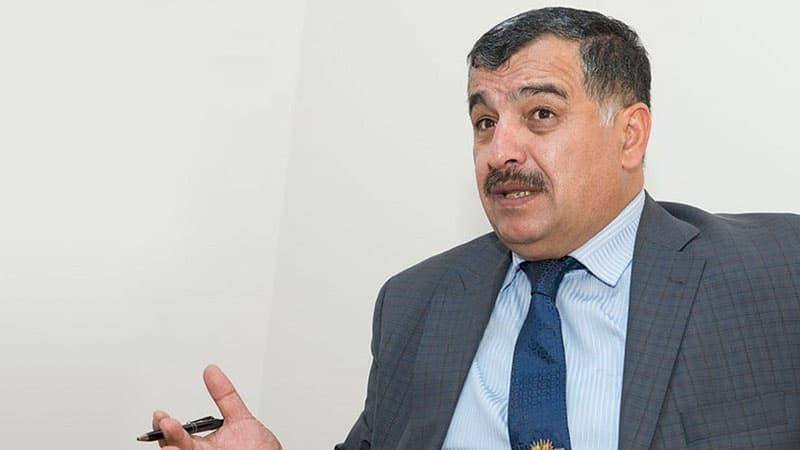 Tanınmış hərbi ekspertə polkovnik rütbəsi verildi və xidmətə qəbul olundu