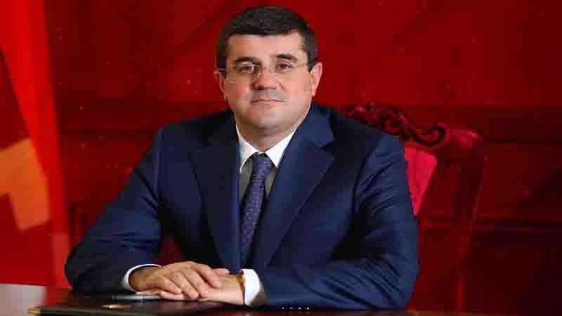 Araik Arutunyan: "1500 erməni əsgəri onlarla azərbaycanlının qabağından qaçırdı"