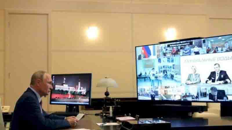 Putin iclas çağırdı: Şoyqu Qarabağdan çıxan ermənilərlə bağlı problemdən danışdı