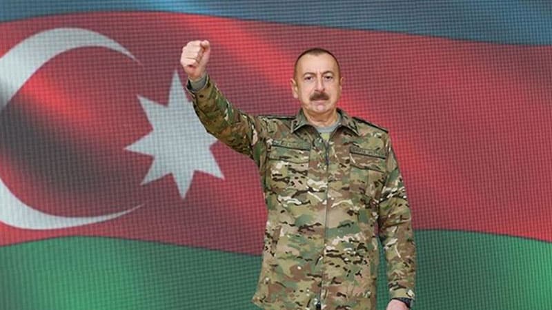Leyla Əliyeva Ali Baş Komandana şeir həsr etdi