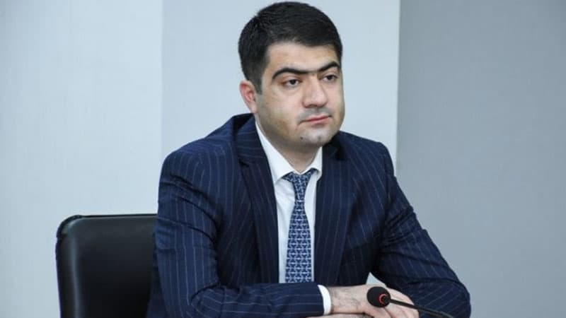 İcra başçısı 3 ay əvvəl təyin etdiyi müavinini işdən çıxartdı