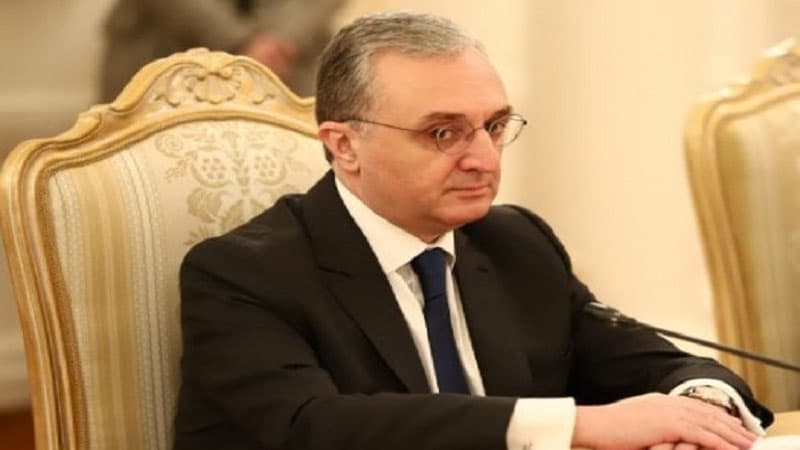 Zöhrab Mnatsakanyan istefa verdi
