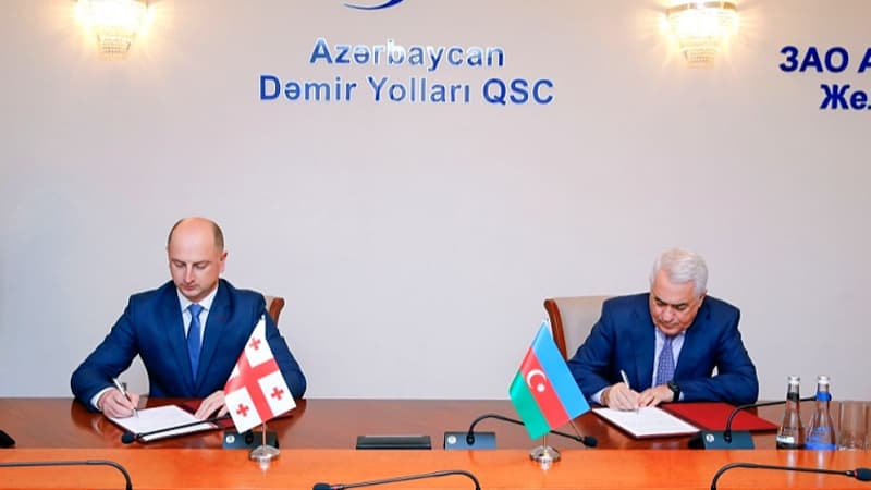 Azərbaycan və Gürcüstan dəmir yolları sahəsində əməkdaşlığı gücləndirir