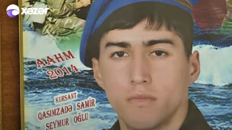 Yaralı halda döyüşdü, yanan tankı əlləri ilə söndürdü, hərbçilərimizi xilas etdi (VİDEO)