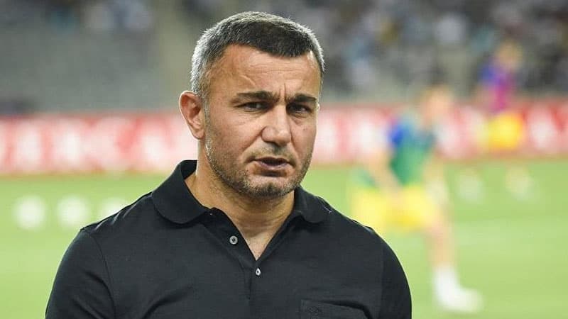 Qurban Qurbanovun səhhətində problem yarandı