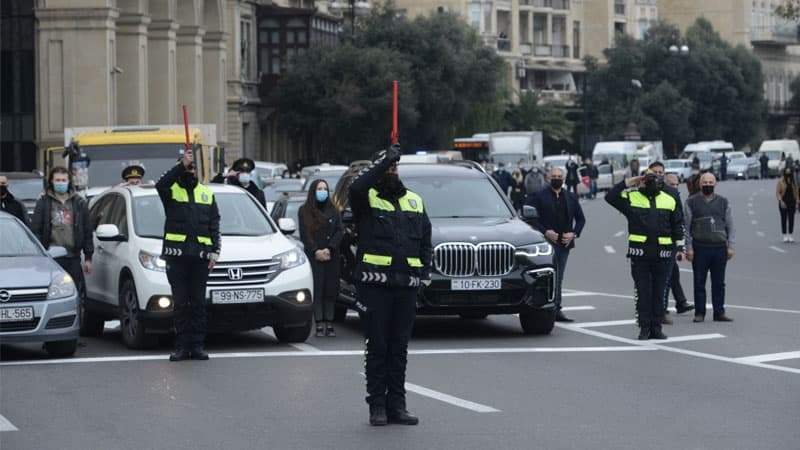 Azərbaycan ərazisində şəhidlərinin xatirəsi bir dəqiqəlik sükutla yad edildi