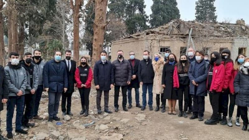 İtaliyalı deputatlar Ermənistanın müharibə cinayətləri ilə tanış olublar