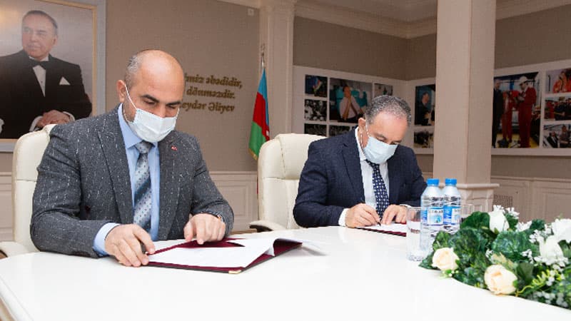 Texniki Universitet ilə "Okuklu İnşaat” arasında Memorandum İmzalanıb