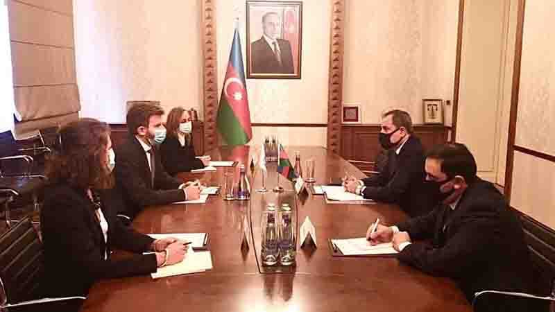 Ceyhun Bayramov Qızıl Xaç Komitəsinin Regional direktoru ilə görüşüb