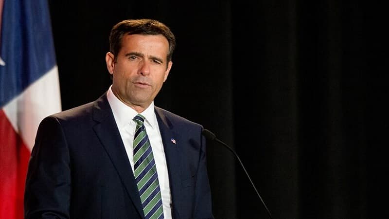 ABŞ Milli Kəşfiyyat şefi bu ölkəni əsas rəqib adlandırdı