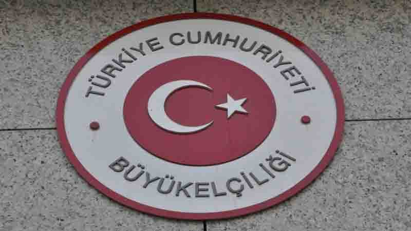 Türkiyə bu ölkələrdəki səfirlərini dəyişdi (FOTO)