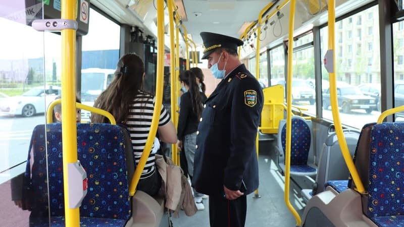 Avtobuslarda tibbi maskaya görə cərimələnənlərin sayı açıqlandı (RƏSMİ)