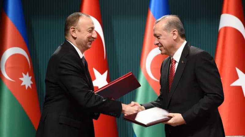 Azərbaycan-Türkiyə sənədləri imzalandı