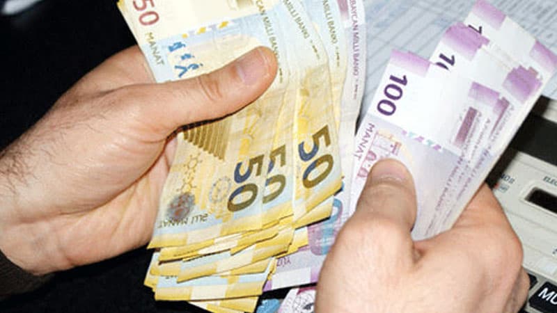 Azərbaycanda bu işçilərin maaşı artdı
