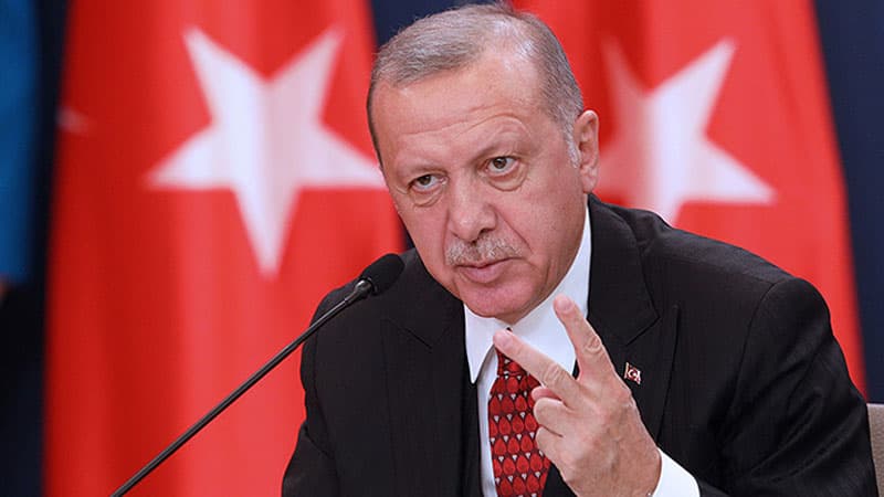 Ərdoğanın oxuduğu şeir Cənubi Azərbaycanda trend yaratdı (VİDEO)