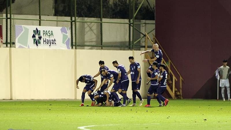 “Sumqayıt”da 10 futbolçunun koronavirus testi pozitiv çıxdı