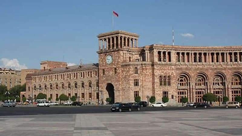 İrəvanın da daxil olacağı “altılıq platforması” bu ölkələrə nə verə bilər?