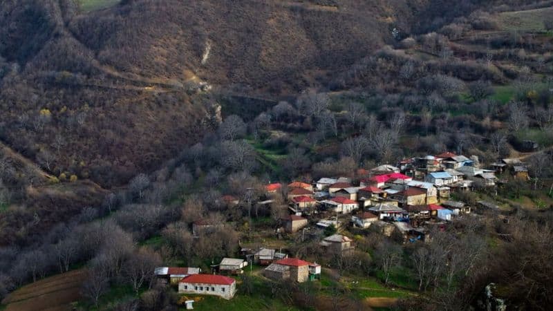 Ermənistan sərhəddəki 13 mövqeyi bu gün Azərbaycana təhvil verir (VİDEO)
