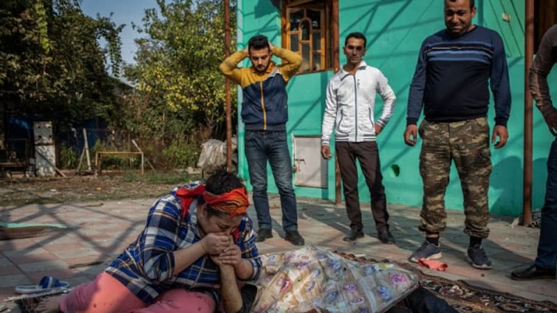 Bərdədə erməni terroru zamanı çəkilmiş şəkil ilin 100 görüntüsündən biri oldu (FOTO)